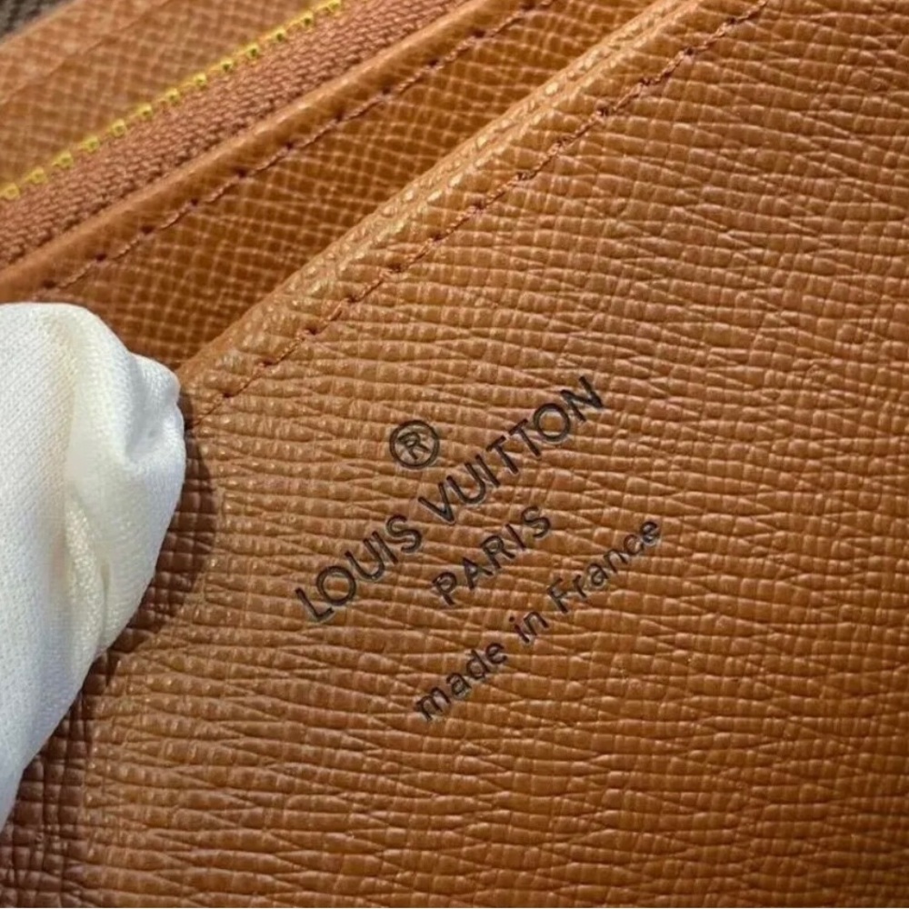 Louis Vuitton Montsouri MM Backpack - Picture 10 of 16
